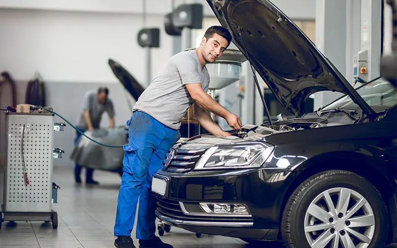automobile engineer