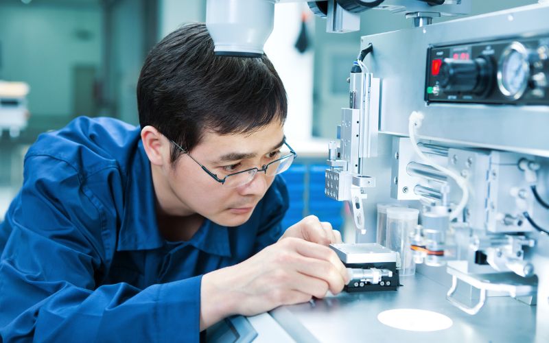 best electronic engineering course