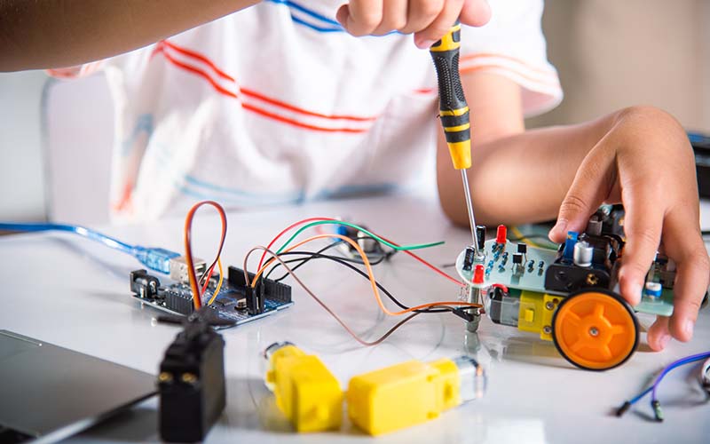 electrical engineering course